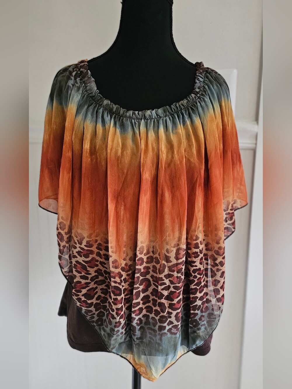 Zoey Beth Ombre Leopard Top, Orange Multi Sunset XL - 2X